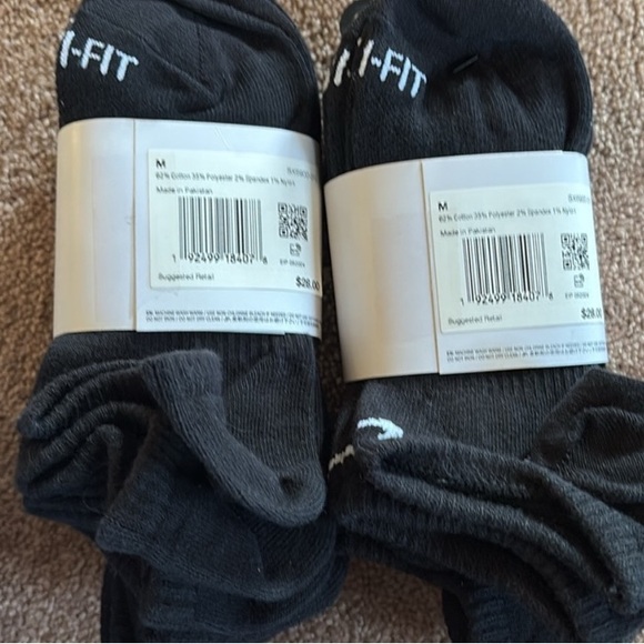 NWOT | Nike Everyday Plus No Show Socks Medium (11 pairs) - Picture 5 of 6